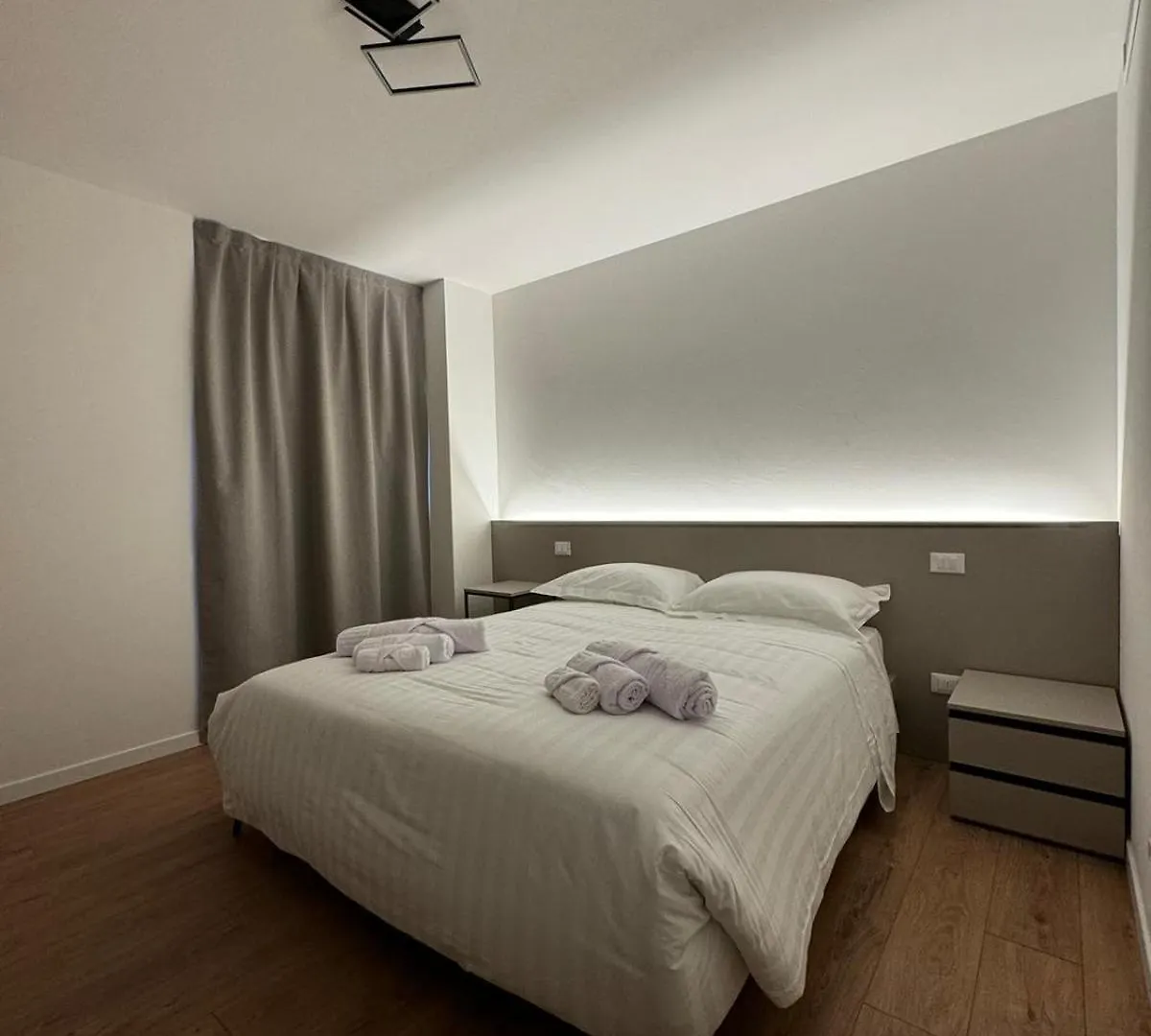 Riviera 86 Bed & Breakfast Endine Gaiano 0*,  Italy